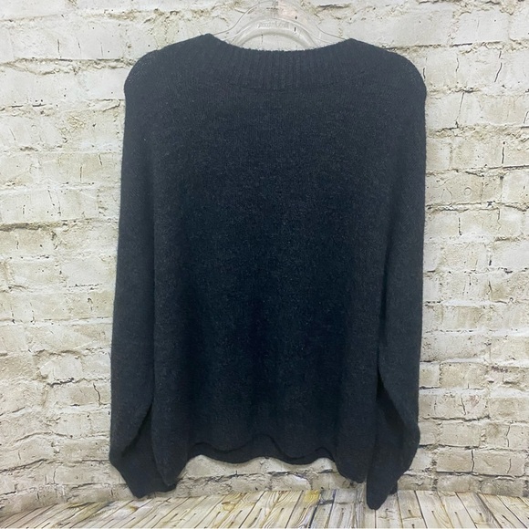 H&M Charcoal Gray Soft V Neck Pullover Sweater - Picture 3 of 5